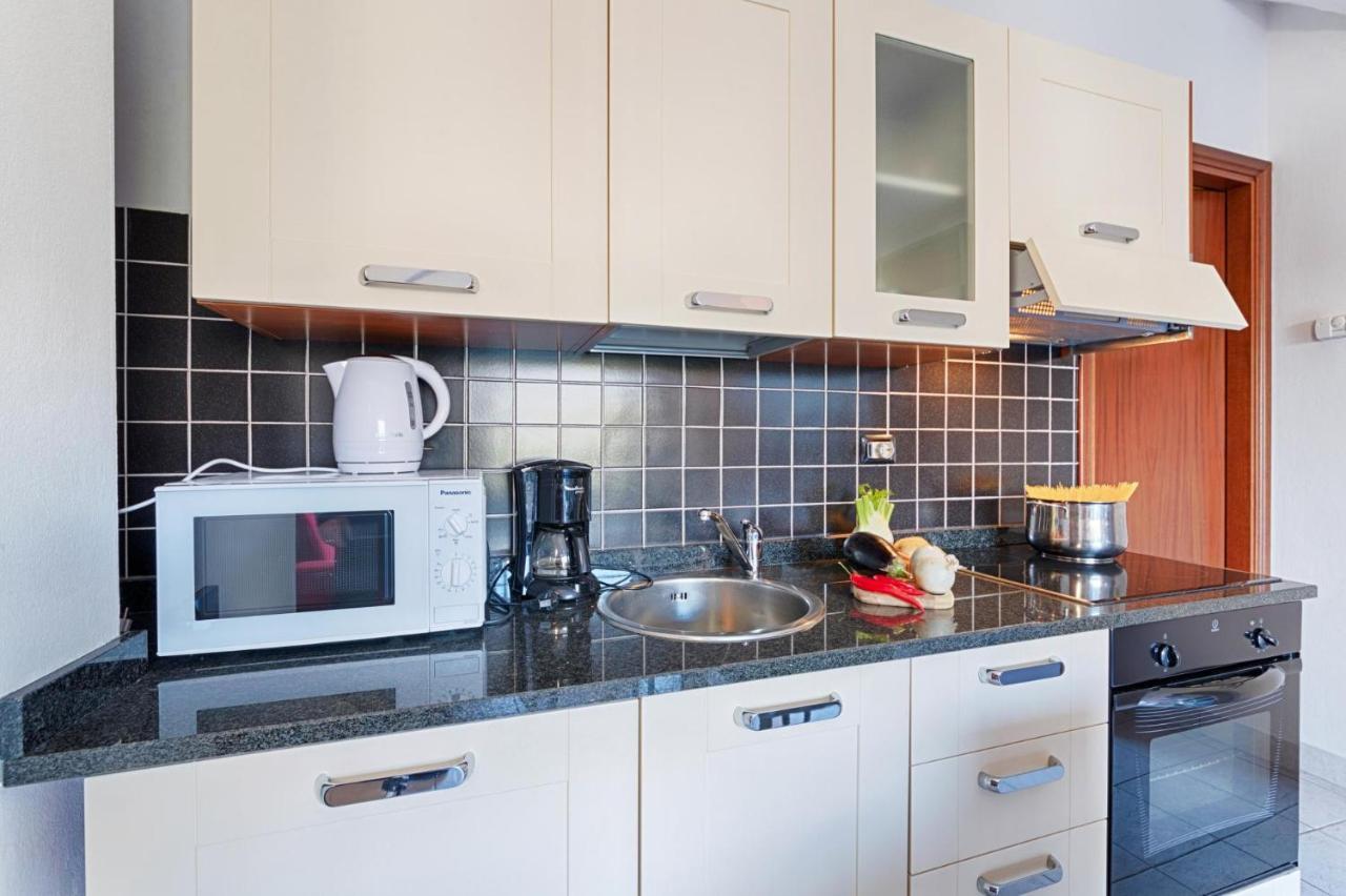 1-Bedroom Apartment Bello Posto Acquaseria Eksteriør billede